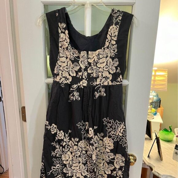 J Crew Mirabel Gray Cream Embroidered Floral Dress SZ 2 Pockets Garden Party - Picture 6 of 9